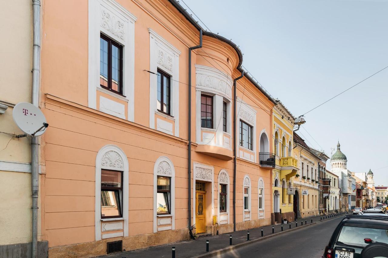 CLUJ-NAPOCA coeur de ville Extérieur photo